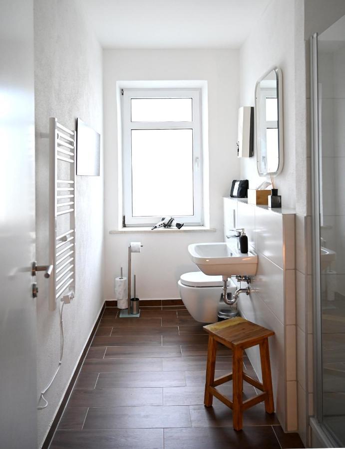 Gemütliches Appartement mit Netflix, Nespresso und Boxspringbett Augsburgo Exterior foto
